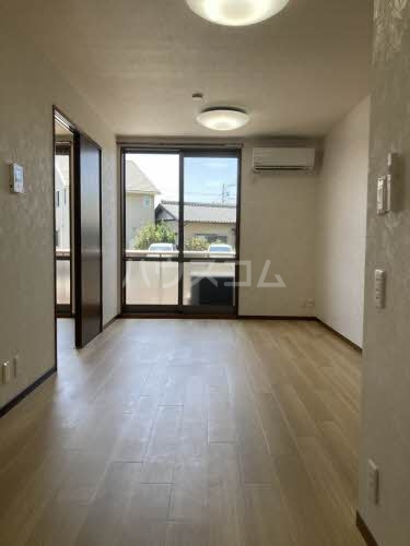 4/15 リビング/ダイニング