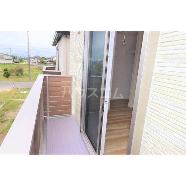 13/16 バルコニー