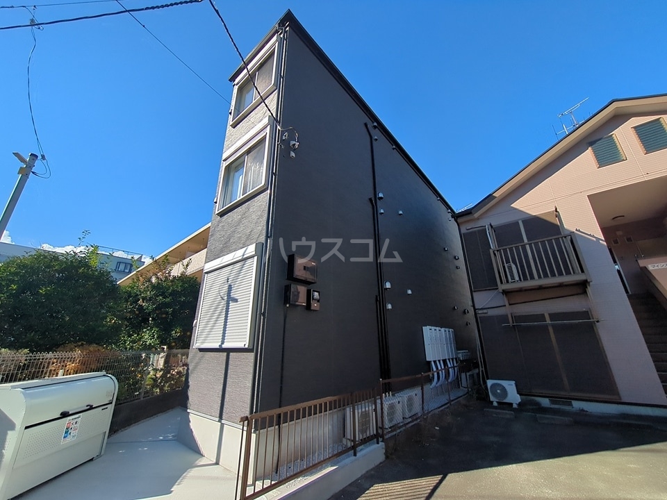 2/30 外観