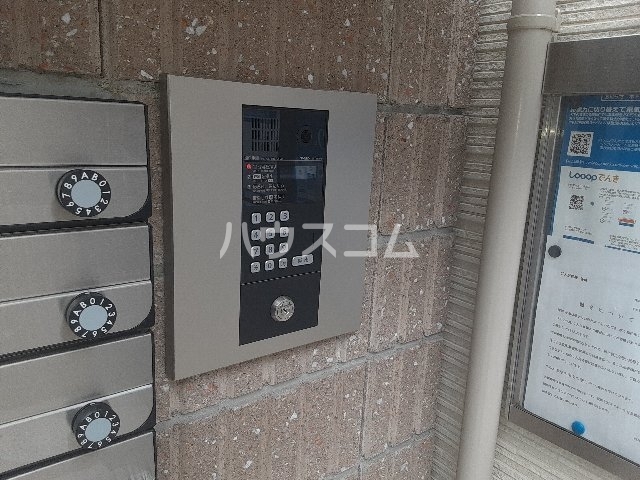 16/24 エントランス