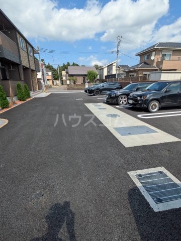 28/30 駐車場