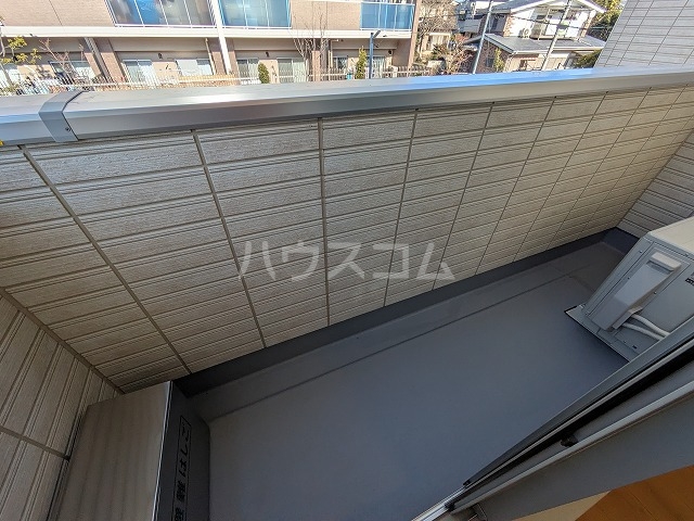 14/23 バルコニー