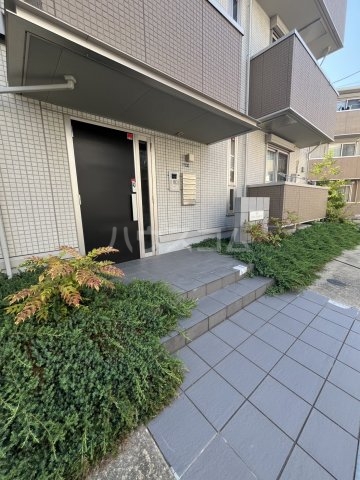 20/25 エントランス