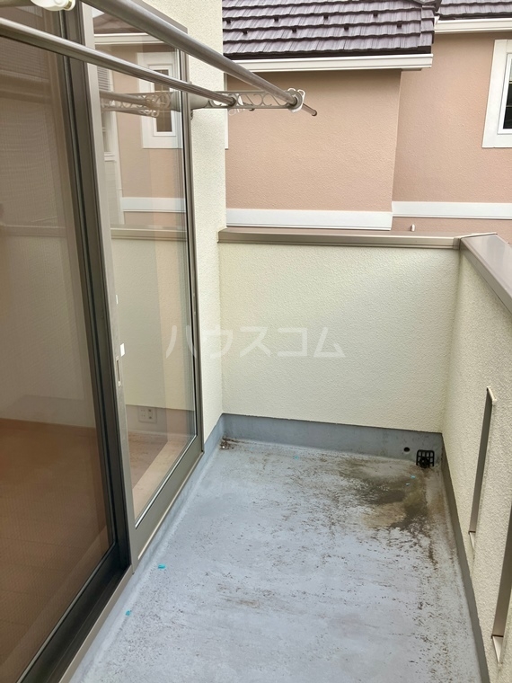 14/27 バルコニー