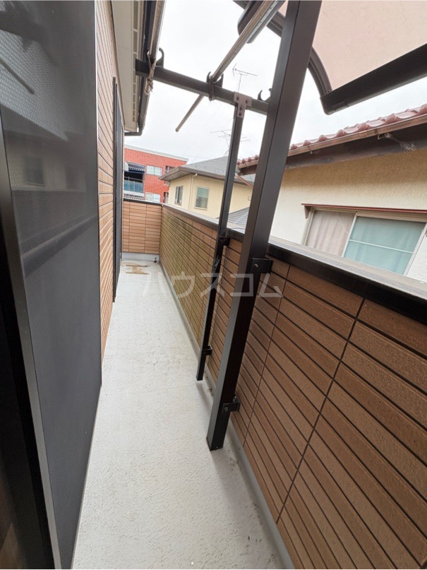 20/30 バルコニー