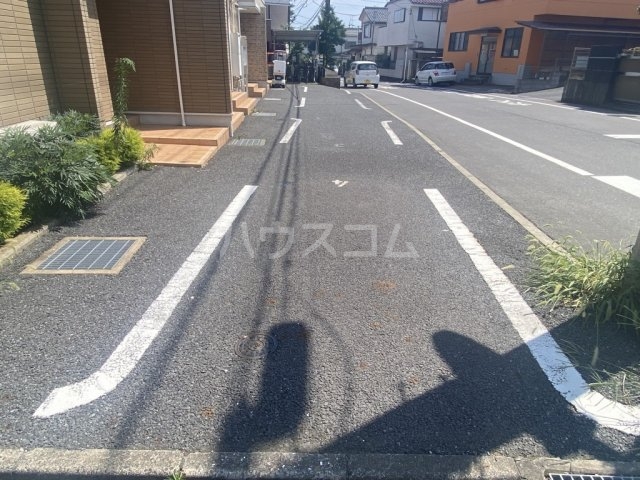 2/3 駐車場