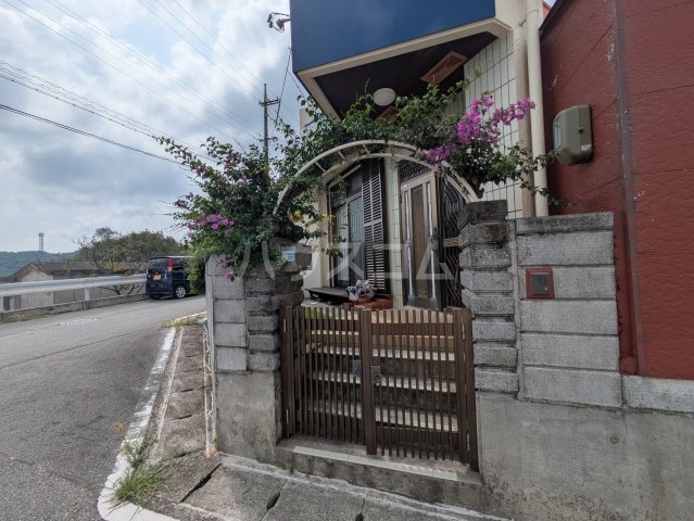 24/29 エントランス