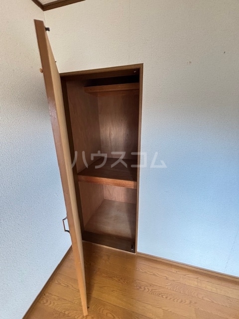 13/25 玄関