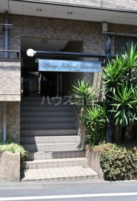 2/8 エントランス