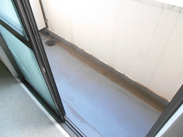 13/30 バルコニー