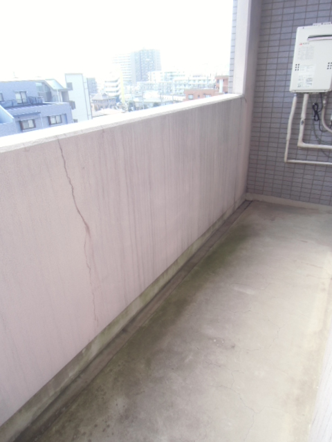 14/30 バルコニー
