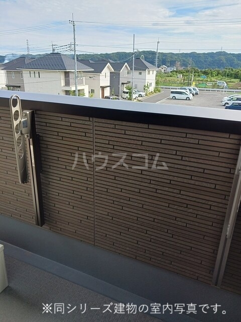 21/30 バルコニー