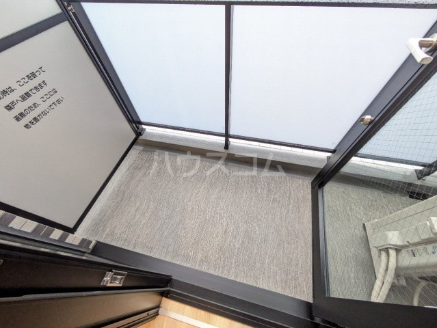 13/30 バルコニー