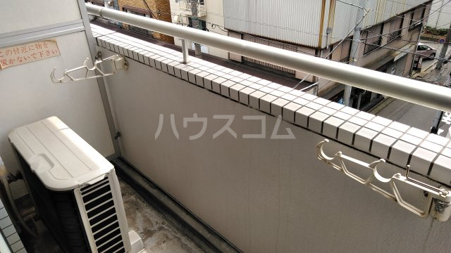 20/27 バルコニー