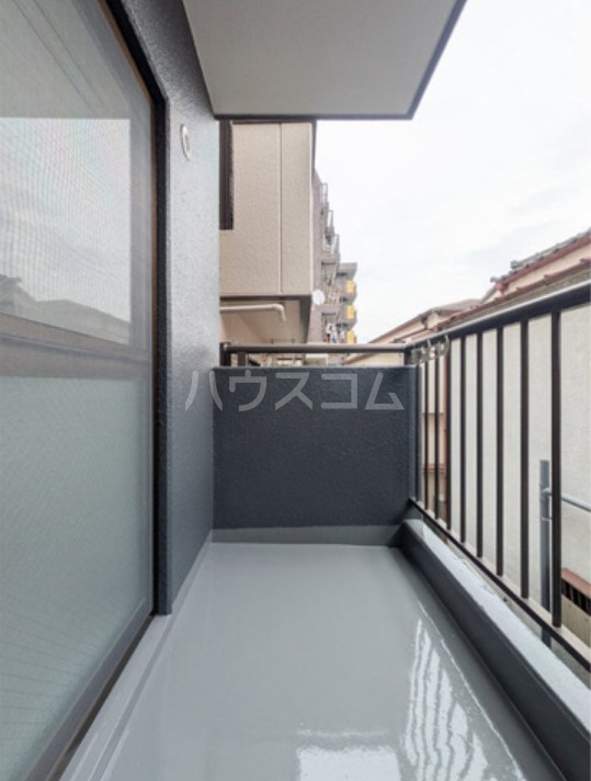 15/21 バルコニー
