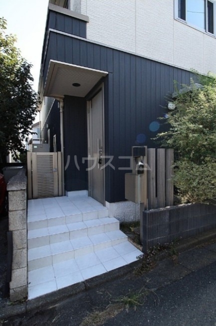 17/24 エントランス