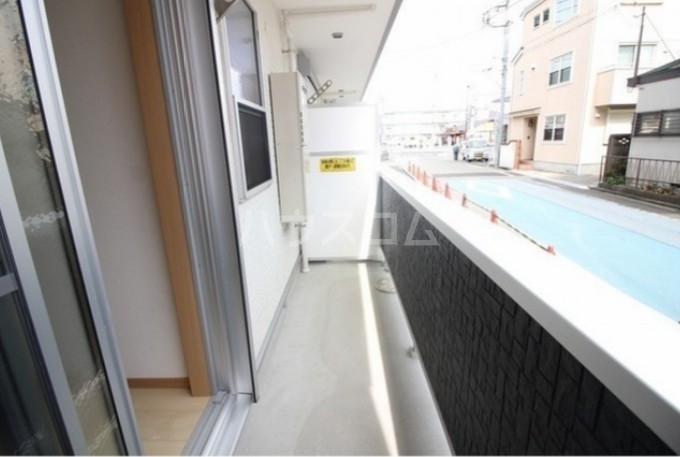 22/27 バルコニー