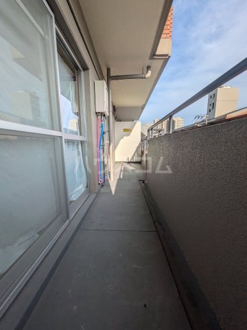 16/28 バルコニー
