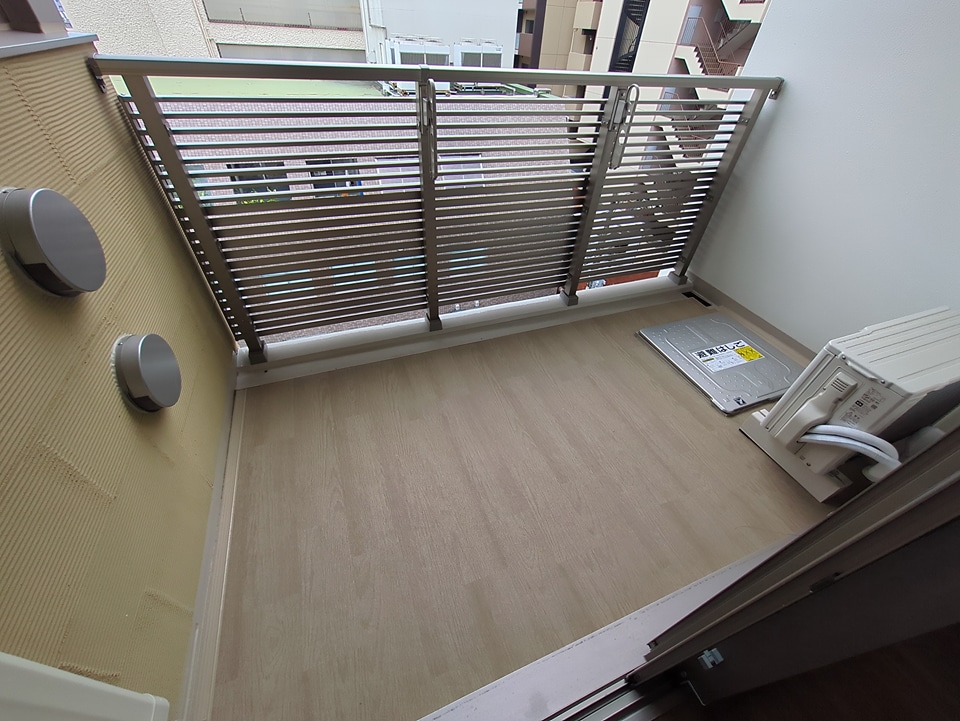 21/30 バルコニー