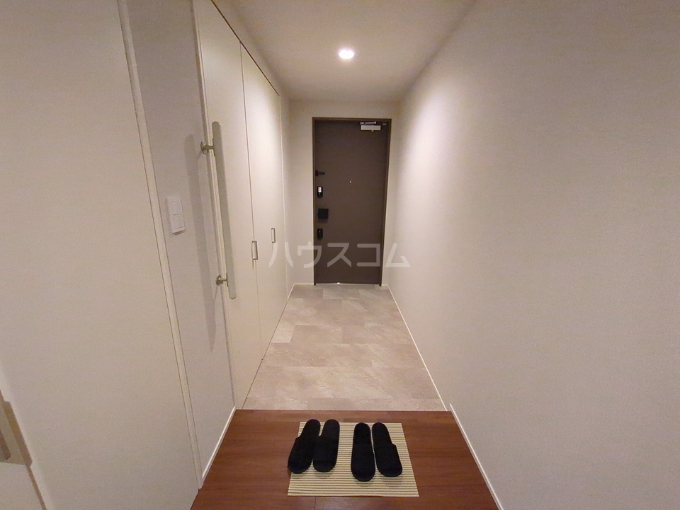 17/30 玄関