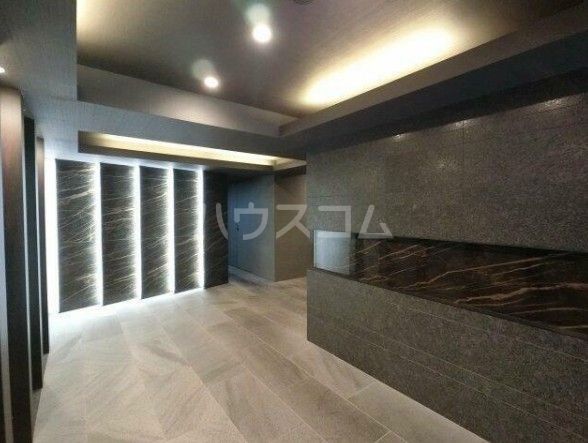 2/3 エントランス