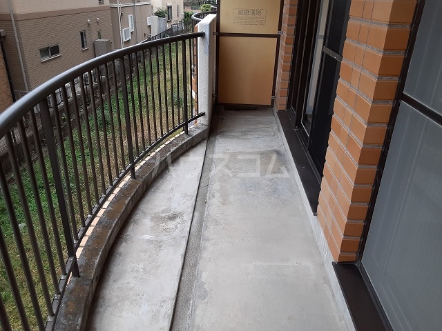 18/30 バルコニー