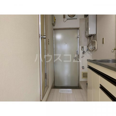 2/8 エントランス