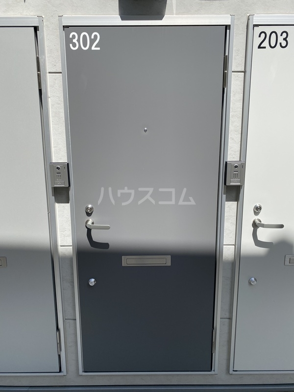 20/30 エントランス