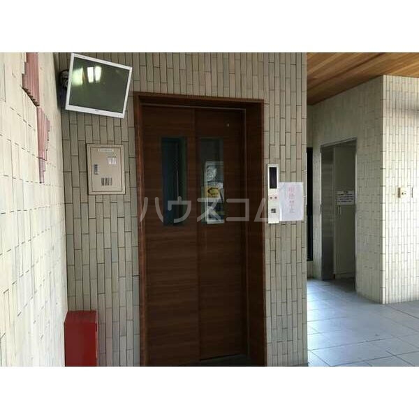 21/24 エントランス