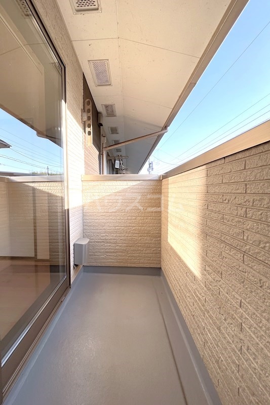 14/23 バルコニー