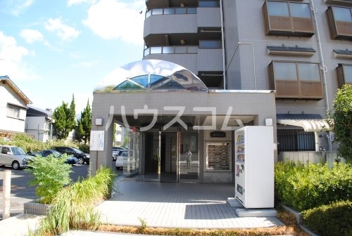 13/24 エントランス