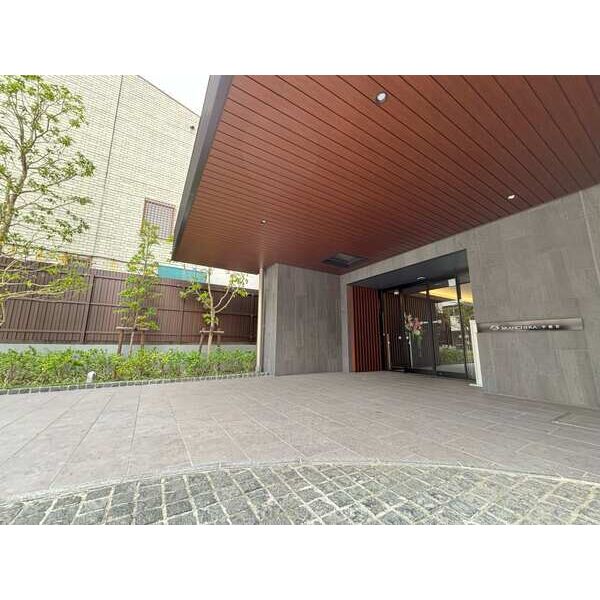 2/8 エントランス