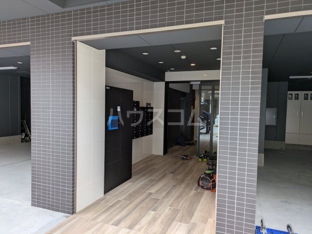 4/10 エントランス