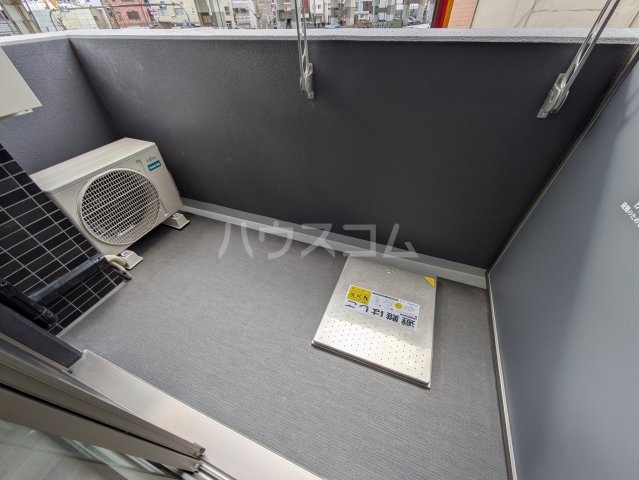 17/29 バルコニー