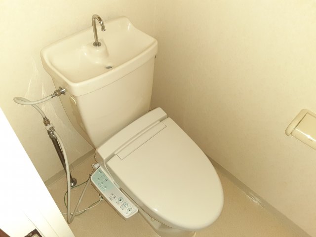 16/30 トイレ