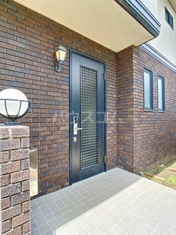 22/24 エントランス