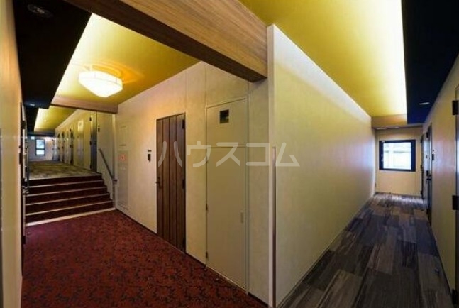 15/26 エントランス