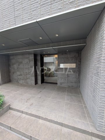 2/11 エントランス