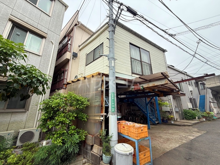 14/20 エントランス