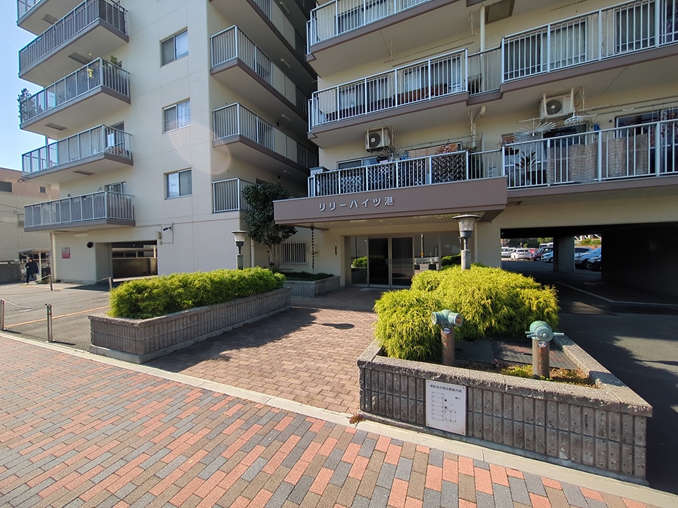 15/17 エントランス