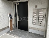 16/20 エントランス