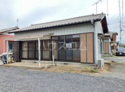 18/29 エントランス