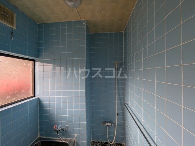 25/30 エントランス