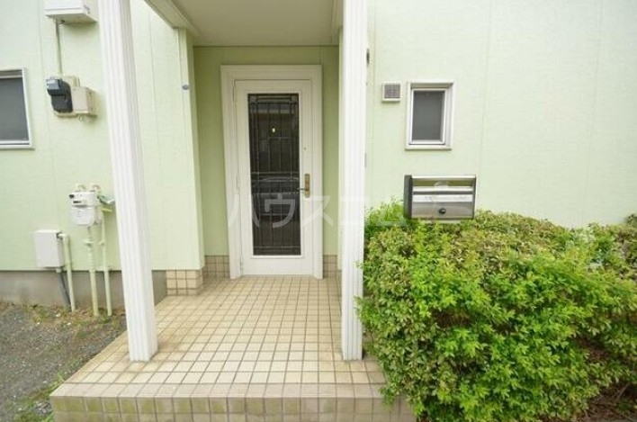 3/4 エントランス