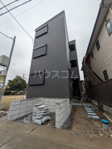 20/29 エントランス