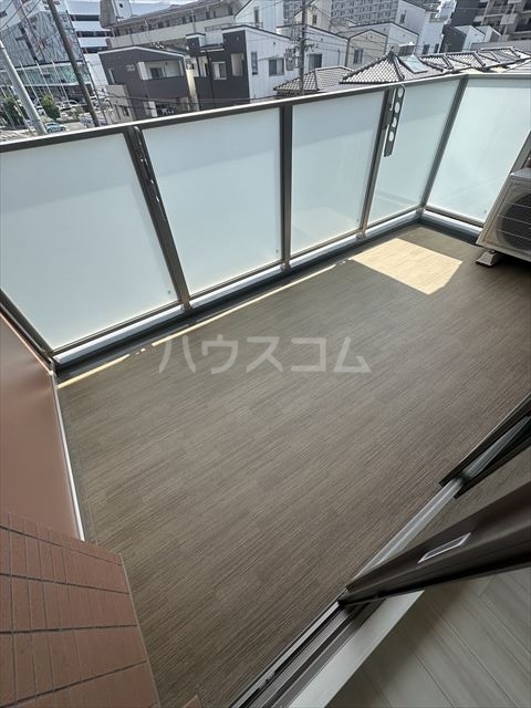 21/30 バルコニー