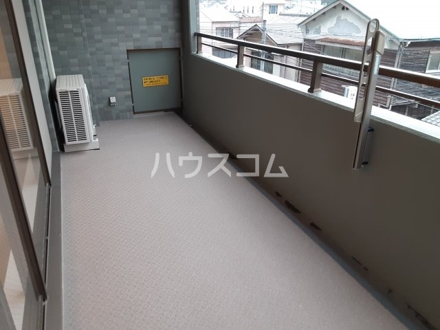 19/30 バルコニー