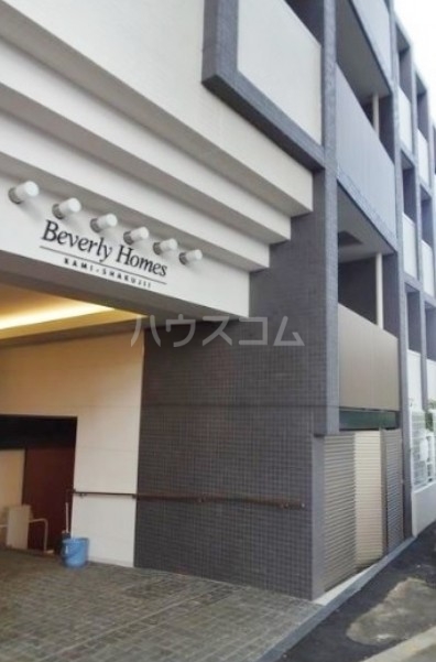 14/19 エントランス