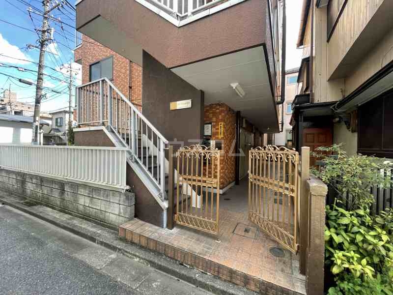 21/24 エントランス