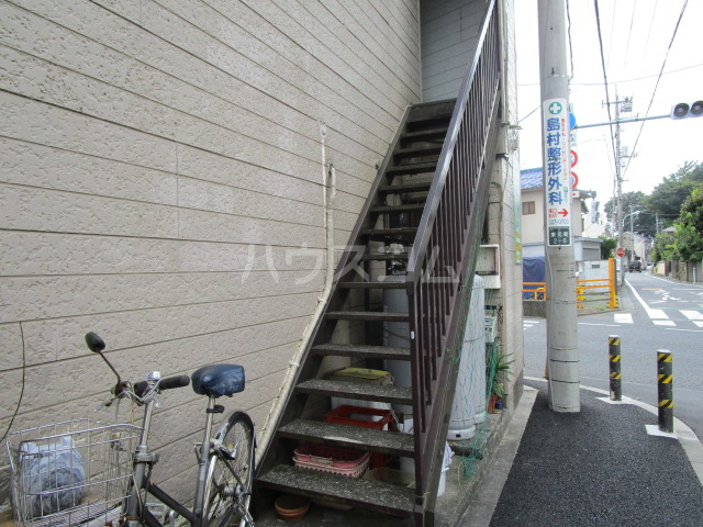 3/8 エントランス